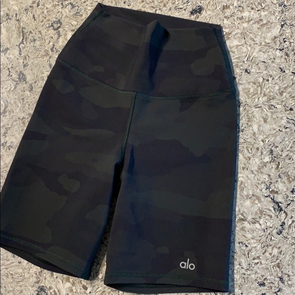 Alo high waist vapor shorts